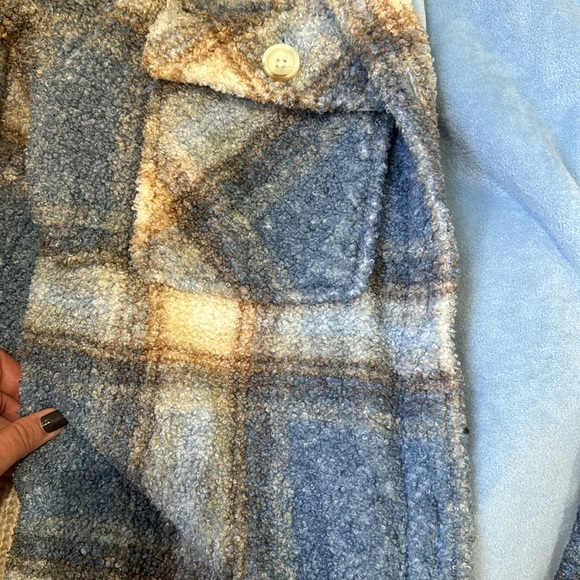 AF shacket jacket - Picture 4 of 4